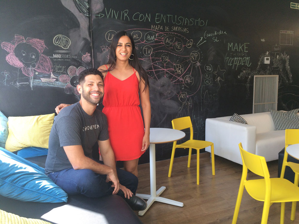 Dee y Alex de CodePen en Coworkidea